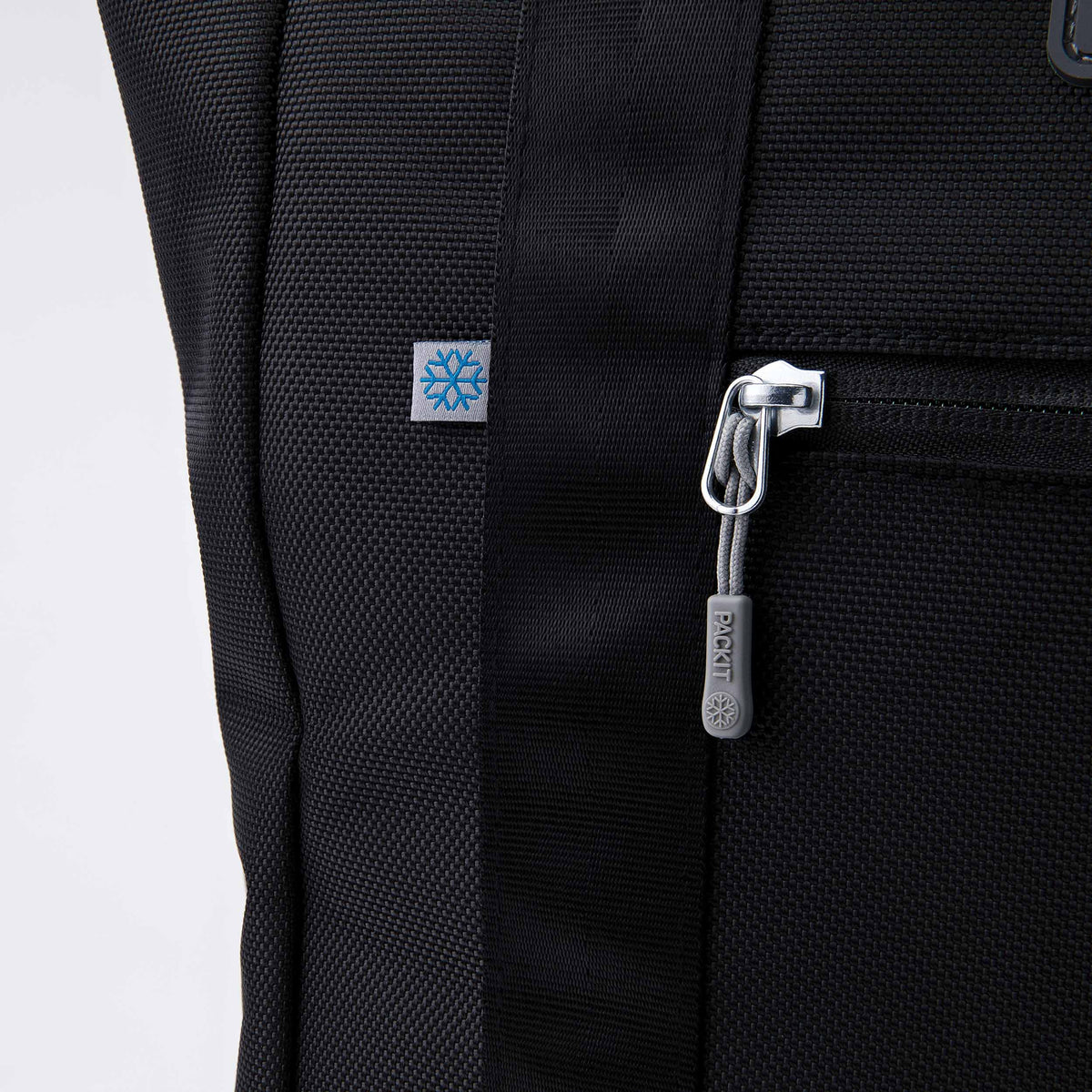 freezable-carry-tote-j3 freezable-carry-tote-black-gray-zoom-flag.jpg
