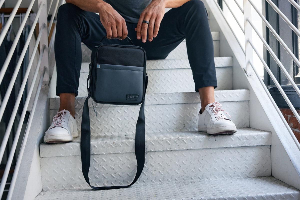 freezable-upright-lunch-box-u1 freezable-upright-lunch-box-black-gray-lifestyle-model-bag-only.jpg