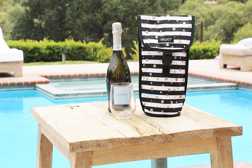 freezable-wine-bag-q6 freezable-wine-bag-celebration-dot-lifestyle-pool.jpg