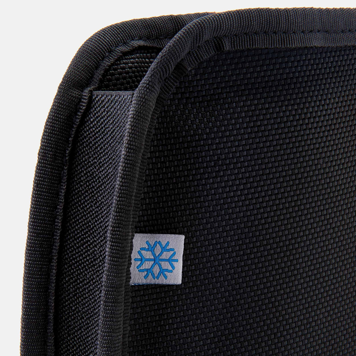 freezable-wine-cooler-u8 freezable-wine-cooler-black-zoom-snowflake-tag.jpg